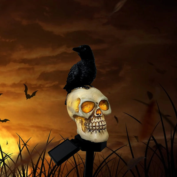 Crow Skull Solar Garden Light, Waterproof and Realistic Outdoor Decoration